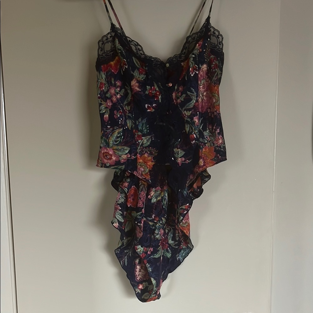 NWT silky navy and floral lacy lingerie set